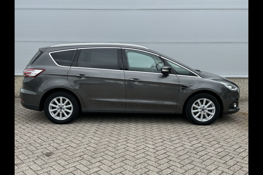 Ford S-Max 1.5 TITANTIUM, TREKHAAK, 7 PERSOONS, WINTER PACK, NAVIGATIE,