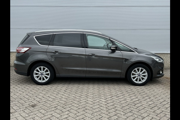Ford S-Max 1.5 TITANTIUM, TREKHAAK, 7 PERSOONS, WINTER PACK, NAVIGATIE,