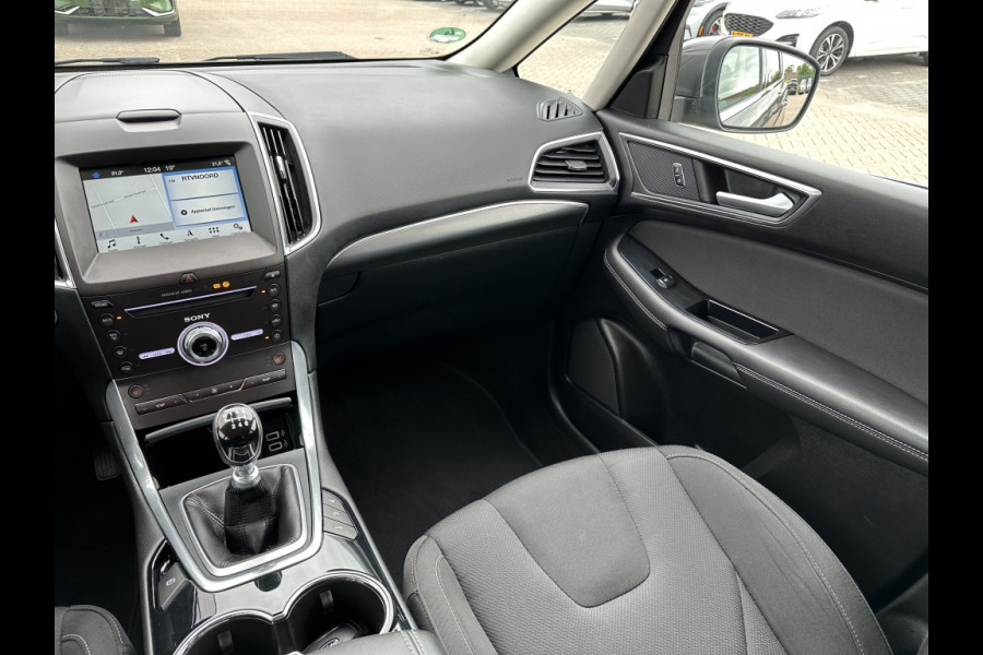 Ford S-Max 1.5 TITANTIUM, TREKHAAK, 7 PERSOONS, WINTER PACK, NAVIGATIE,