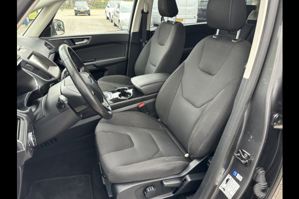 Ford S-Max 1.5 TITANTIUM, TREKHAAK, 7 PERSOONS, WINTER PACK, NAVIGATIE,