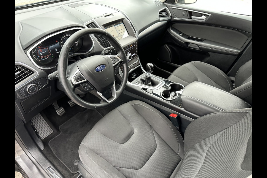 Ford S-Max 1.5 TITANTIUM, TREKHAAK, 7 PERSOONS, WINTER PACK, NAVIGATIE,