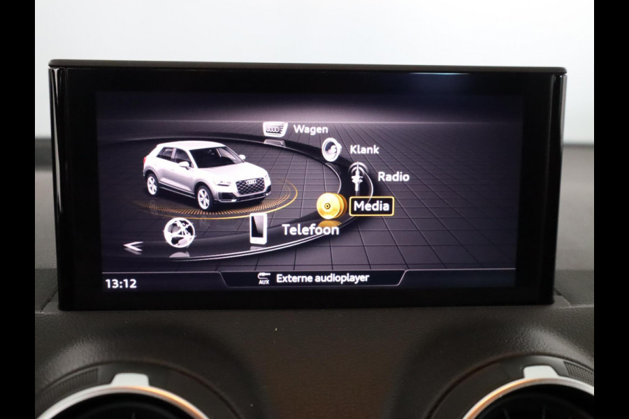 Audi Q2 35 TFSI Pro Line 150 pk S-tronic | Navigatie via App | Parkeersensoren (Park assist) | Achteruitrijcamera |17'LM-velgen | LED koplampen | Apple Carplay/Android Auto |
