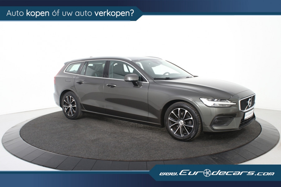 Volvo V60 2.0 D3 Momentum Pro *1ste Eigenaar*Leer*Navigatie*Stoelverwarming*