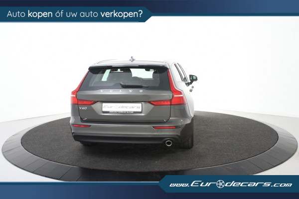 Volvo V60 2.0 D3 Momentum Pro *1ste Eigenaar*Leer*Navigatie*Stoelverwarming*