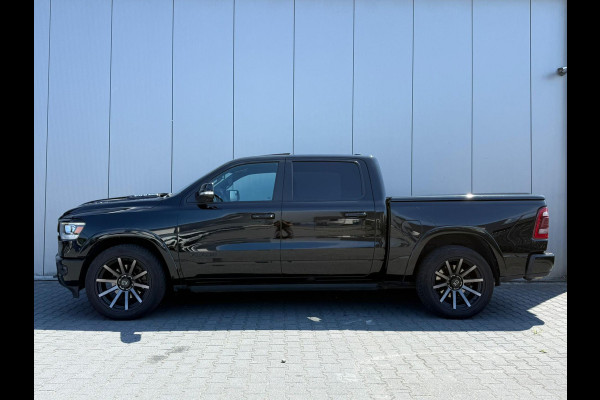 Dodge Ram 1500 5.7 V8 4x4 Crew Cab Laramie / Pano / Luchtvering / Elek sidesteps