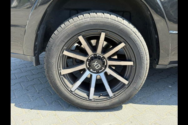 Dodge Ram 1500 5.7 V8 4x4 Crew Cab Laramie / Pano / Luchtvering / Elek sidesteps