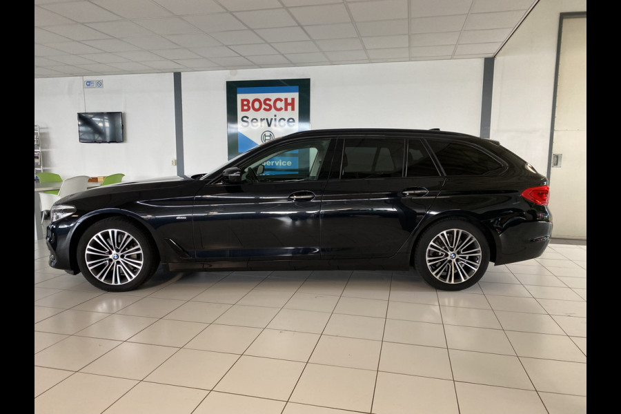 BMW 5 Serie Touring 530i High Executive elec trekhaak / stoelverwarming /koeling /