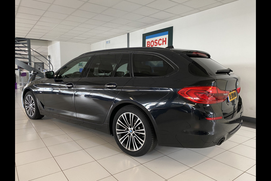 BMW 5 Serie Touring 530i High Executive elec trekhaak / stoelverwarming /koeling /