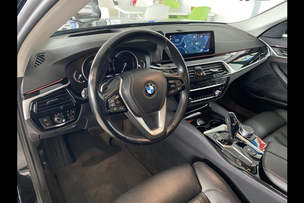 BMW 5 Serie Touring 530i High Executive elec trekhaak / stoelverwarming /koeling /