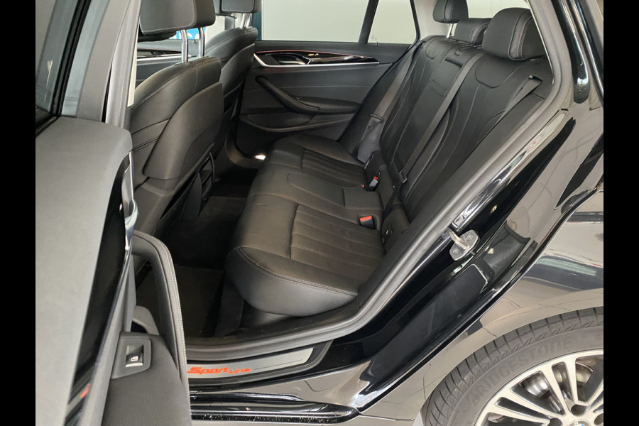BMW 5 Serie Touring 530i High Executive elec trekhaak / stoelverwarming /koeling /