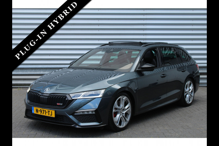 Škoda Octavia Combi 1.4 TSI 245pk RS iV PHEV Business DSG6 Panoramdak Clima Cruise Navi Camera Carplay HUD El. Klep 19"LMV