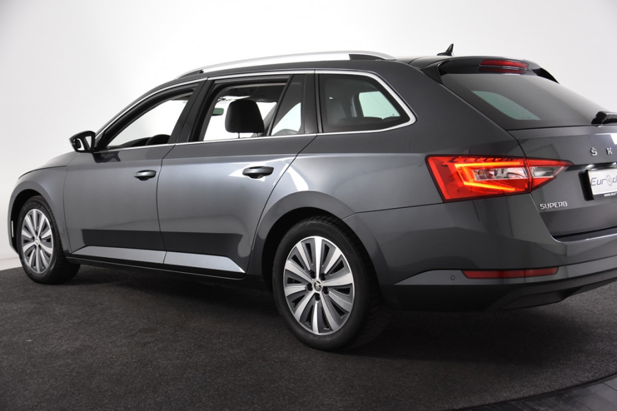 Škoda Superb Combi 1.4 TSI iV Hybrid *1ste Eigenaar*360 Camera*Trekhaak*Leer*