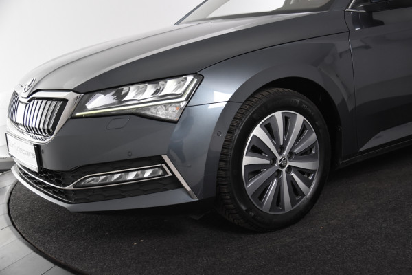 Škoda Superb Combi 1.4 TSI iV Hybrid *1ste Eigenaar*360 Camera*Trekhaak*Leer*