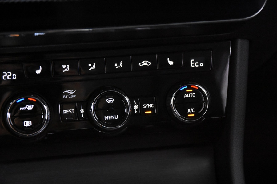 Škoda Superb Combi 1.4 TSI iV Hybrid *1ste Eigenaar*360 Camera*Trekhaak*Leer*