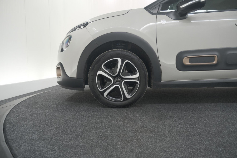 Citroën C3 PureTech 82 C-Series | Climate Control | Navigatie | Apple Carplay