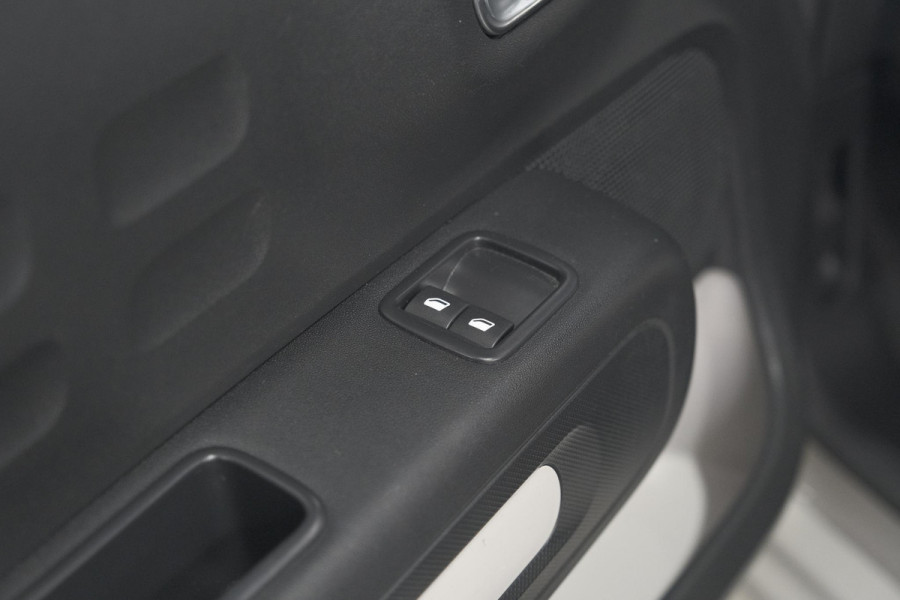 Citroën C3 PureTech 82 C-Series | Climate Control | Navigatie | Apple Carplay