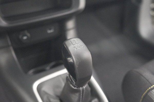 Citroën C3 PureTech 82 C-Series | Climate Control | Navigatie | Apple Carplay