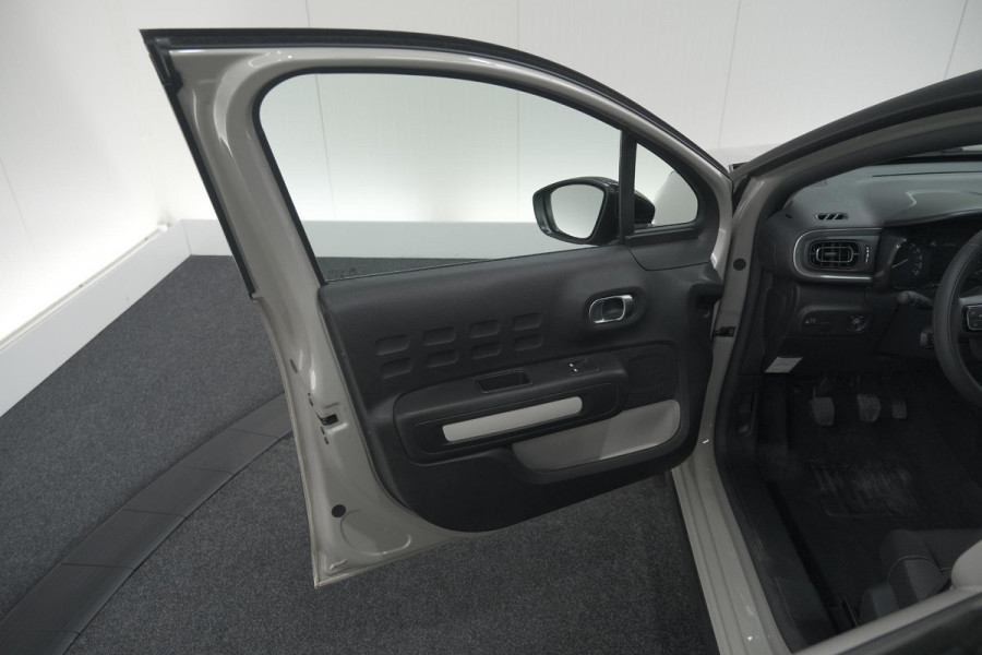 Citroën C3 PureTech 82 C-Series | Climate Control | Navigatie | Apple Carplay