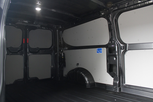 Ford Transit Custom 320 2.0 TDCI L2H1 Trend 170pk - Cruise - Carplay - Android - LED koplampen - Stoelverwarming - 70l tank - Rijklaar