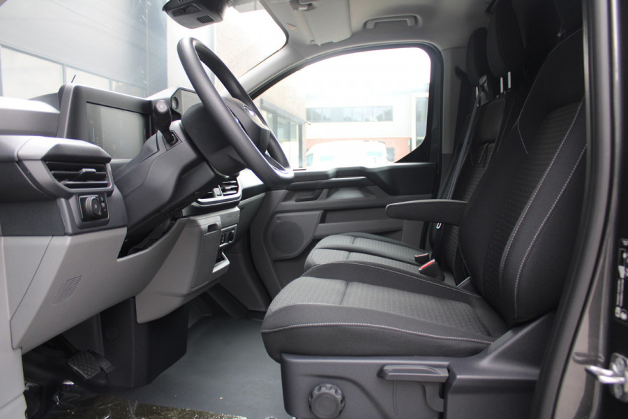 Ford Transit Custom 320 2.0 TDCI L2H1 Trend 170pk - Cruise - Carplay - Android - LED koplampen - Stoelverwarming - 70l tank - Rijklaar