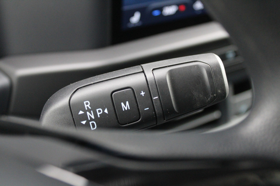Ford Transit Custom 320 2.0 TDCI L2H1 Trend 170pk - Cruise - Carplay - Android - LED koplampen - Stoelverwarming - 70l tank - Rijklaar