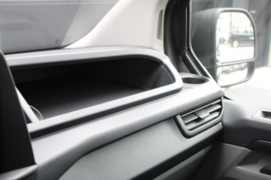 Ford Transit Custom 320 2.0 TDCI L2H1 Trend 170pk - Cruise - Carplay - Android - LED koplampen - Stoelverwarming - 70l tank - Rijklaar