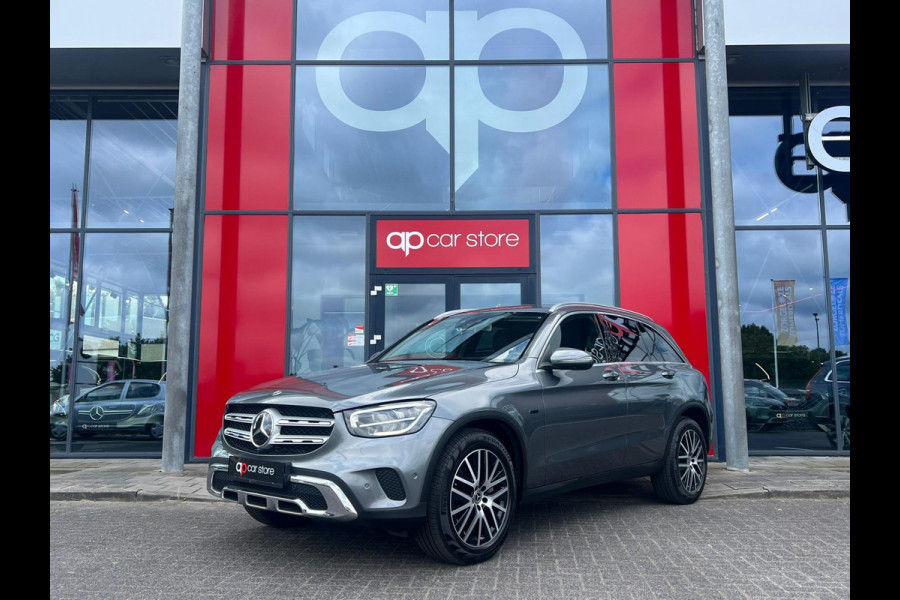 Mercedes-Benz GLC GLC 300e 4Matic