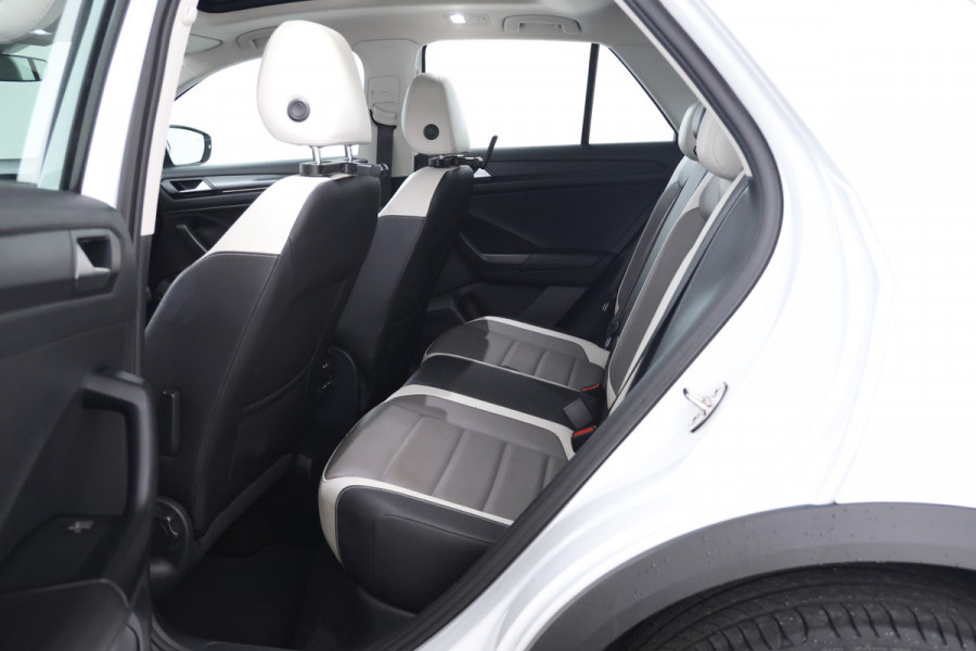 Volkswagen T-Roc 2.0 TDI Sport Automaat, Panorama, Leer, Climate,
