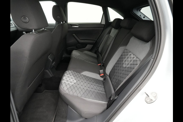 Volkswagen Taigo 1.0 TSI 110pk R-Line Panorama Clima Pdc Lm Velgen