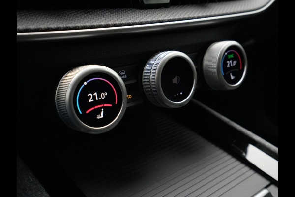 Škoda Superb Combi 1.5 TSI 150pk MHEV First Edition Trekhaak Navigatie Camera Stoelverwarming auto niet beschikbaar t/m 09-08