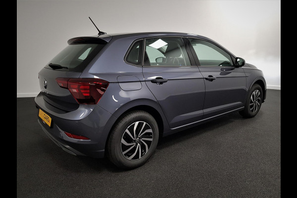 Volkswagen Polo 1.0 TSI Life | Navigatie | Digitale Cockpit | Airco | Parkeer sensoren V+A | LED | Lichtmetalen Velgen