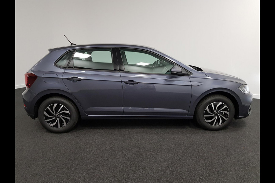 Volkswagen Polo 1.0 TSI Life | Navigatie | Digitale Cockpit | Airco | Parkeer sensoren V+A | LED | Lichtmetalen Velgen