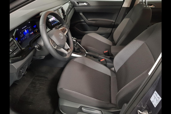 Volkswagen Polo 1.0 TSI Life | Navigatie | Digitale Cockpit | Airco | Parkeer sensoren V+A | LED | Lichtmetalen Velgen