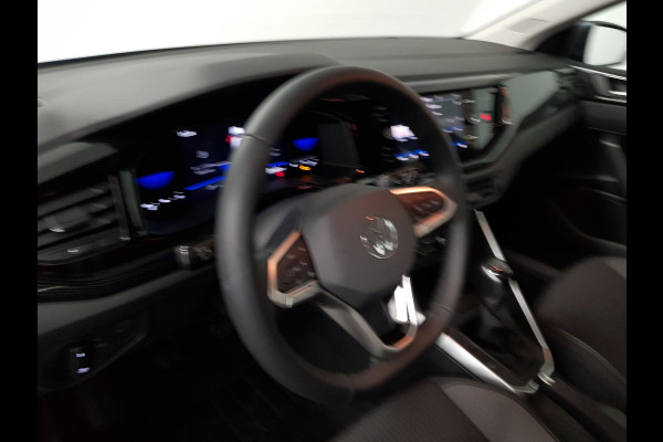 Volkswagen Polo 1.0 TSI Life | Navigatie | Digitale Cockpit | Airco | Parkeer sensoren V+A | LED | Lichtmetalen Velgen