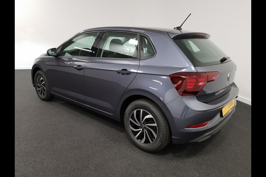 Volkswagen Polo 1.0 TSI Life | Navigatie | Digitale Cockpit | Airco | Parkeer sensoren V+A | LED | Lichtmetalen Velgen