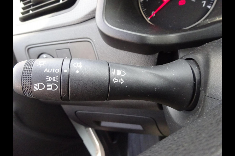 Renault Express 1.5 dCi 75 Comfort + AIRCO GROOT NAVI SCHERM SCHUIFDEUR CRUISE CONTROL