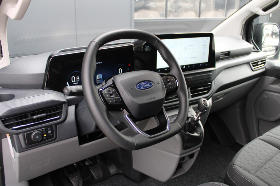 Ford Transit Custom 320 2.0 TDCI L2H1 Limited DC 150pk - Trekhaak - ACC - Getint glas - Stoel/Stuurverwarming - Carplay - Rijklaar
