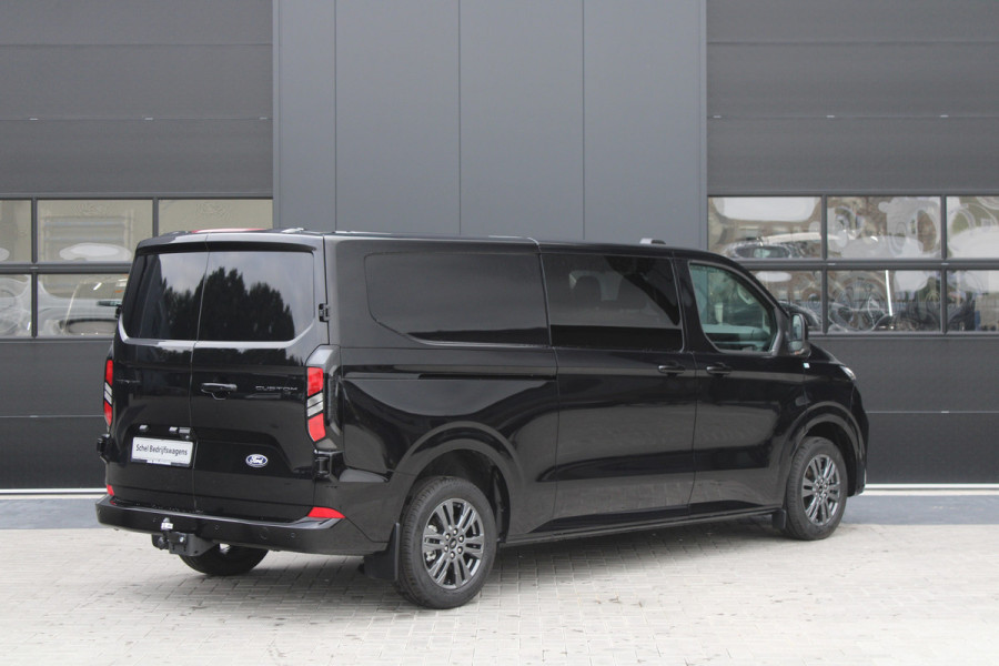Ford Transit Custom 320 2.0 TDCI L2H1 Limited DC 150pk - Trekhaak - ACC - Getint glas - Stoel/Stuurverwarming - Carplay - Rijklaar