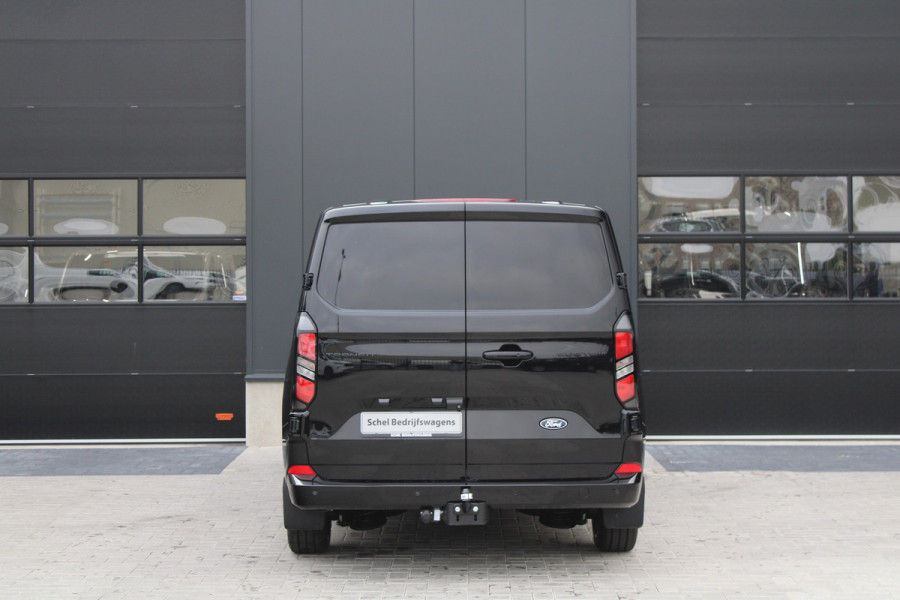 Ford Transit Custom 320 2.0 TDCI L2H1 Limited DC 150pk - Trekhaak - ACC - Getint glas - Stoel/Stuurverwarming - Carplay - Rijklaar