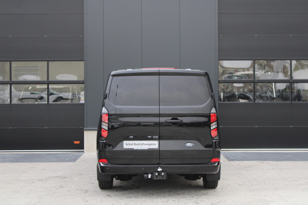 Ford Transit Custom 320 2.0 TDCI L2H1 Limited DC 150pk - Trekhaak - ACC - Getint glas - Stoel/Stuurverwarming - Carplay - Rijklaar