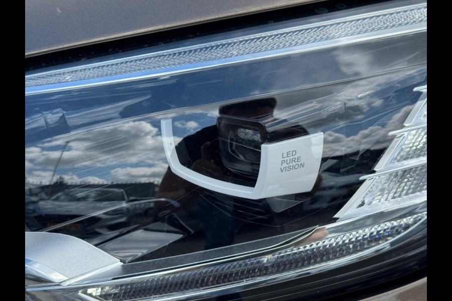 Renault Grand Scénic 1.3 TCe 160 EDC Initiale Paris 7p. LEDER | 7P | FULL LED | DEALER ONDERHOUDEN