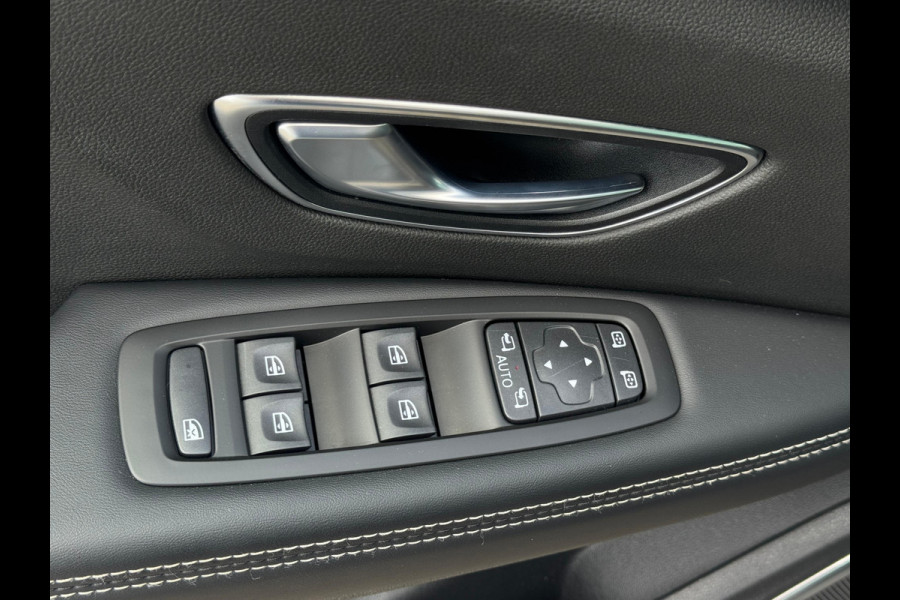 Renault Grand Scénic 1.3 TCe 160 EDC Initiale Paris 7p. LEDER | 7P | FULL LED | DEALER ONDERHOUDEN