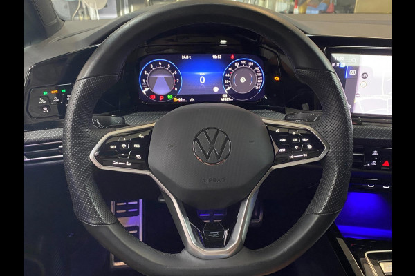 Volkswagen GOLF Variant R-Line 1.5 eTSI 150 PK DSG|Panorama|LED Matrix IQ |Navigatie|Travel Assist|Stoel & Stuurwiel verwarming |