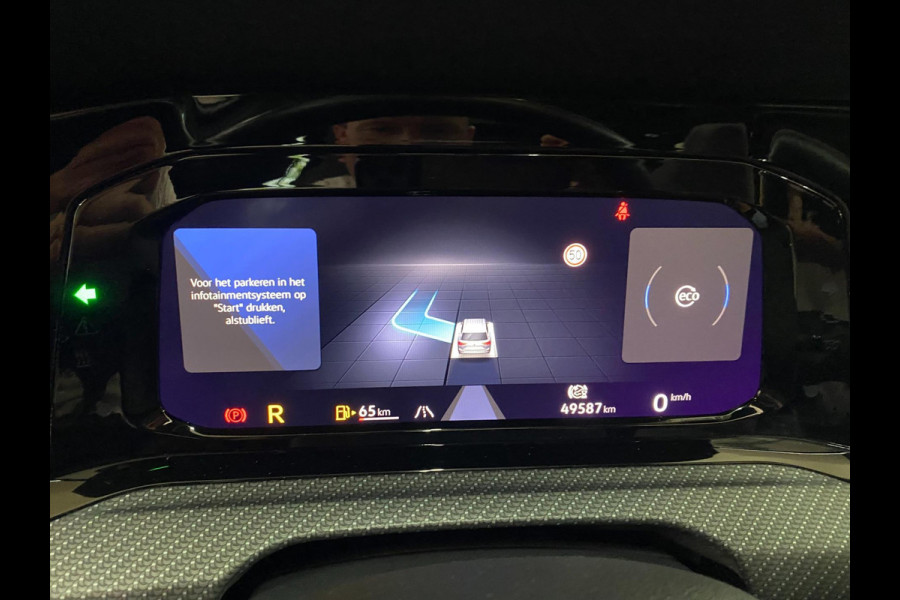 Volkswagen GOLF Variant R-Line 1.5 eTSI 150 PK DSG|Panorama|LED Matrix IQ |Navigatie|Travel Assist|Stoel & Stuurwiel verwarming |