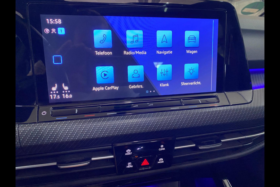 Volkswagen GOLF Variant R-Line 1.5 eTSI 150 PK DSG|Panorama|LED Matrix IQ |Navigatie|Travel Assist|Stoel & Stuurwiel verwarming |