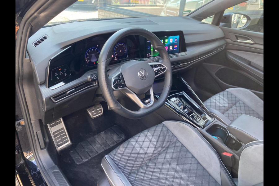 Volkswagen GOLF Variant R-Line 1.5 eTSI 150 PK DSG|Panorama|LED Matrix IQ |Navigatie|Travel Assist|Stoel & Stuurwiel verwarming |