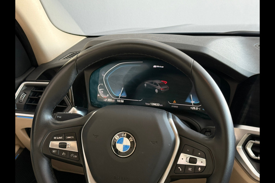 BMW 3-serie 330e 258PK Sport Edition Leder|Sfeer|LED|Dealer Onderhouden
