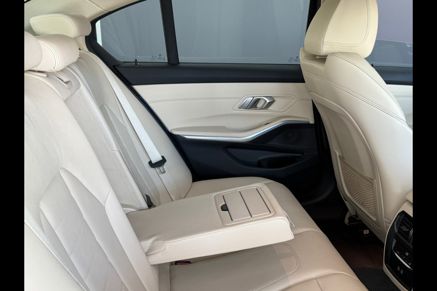 BMW 3-serie 330e 258PK Sport Edition Leder|Sfeer|LED|Dealer Onderhouden