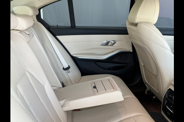 BMW 3-serie 330e 258PK Sport Edition Leder|Sfeer|LED|Dealer Onderhouden