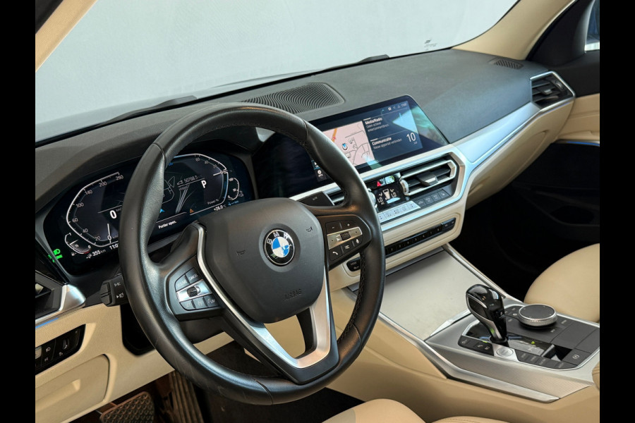 BMW 3-serie 330e 258PK Sport Edition Leder|Sfeer|LED|Dealer Onderhouden